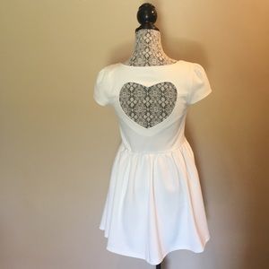 SaboSkirt White Heart Cut Out Back Dress (8/S)